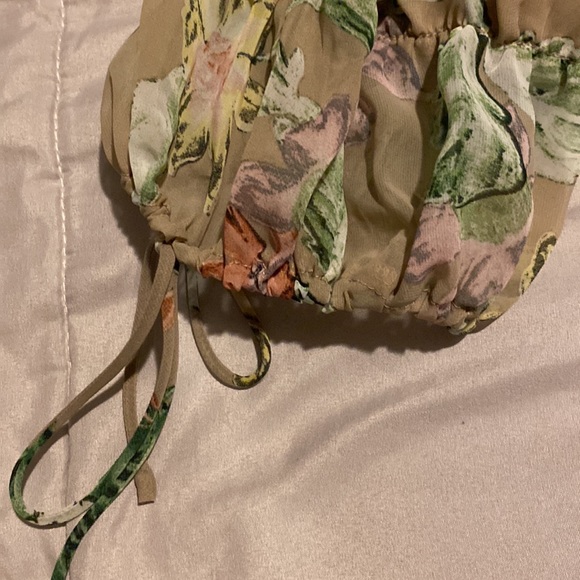 Floral dress - Picture 7 of 9